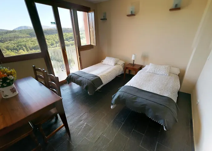 بيت شباب Hoyo De Lobos *